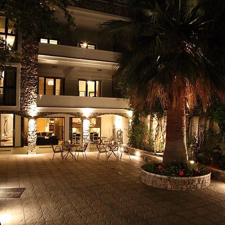 Mousiko Pandoxeio Hotel Steni Dhirfios Ngoại thất bức ảnh